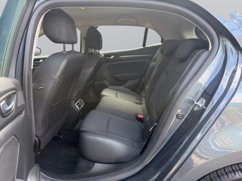 RENAULT MEGANE IV 1.5 BLUE DCI 115 BUSINESS EDC 