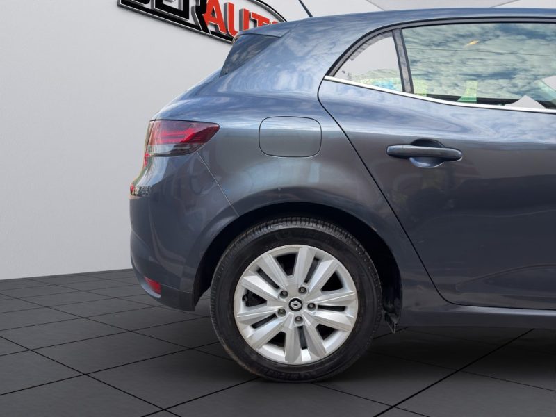 RENAULT MEGANE IV 1.5 BLUE DCI 115 BUSINESS EDC 