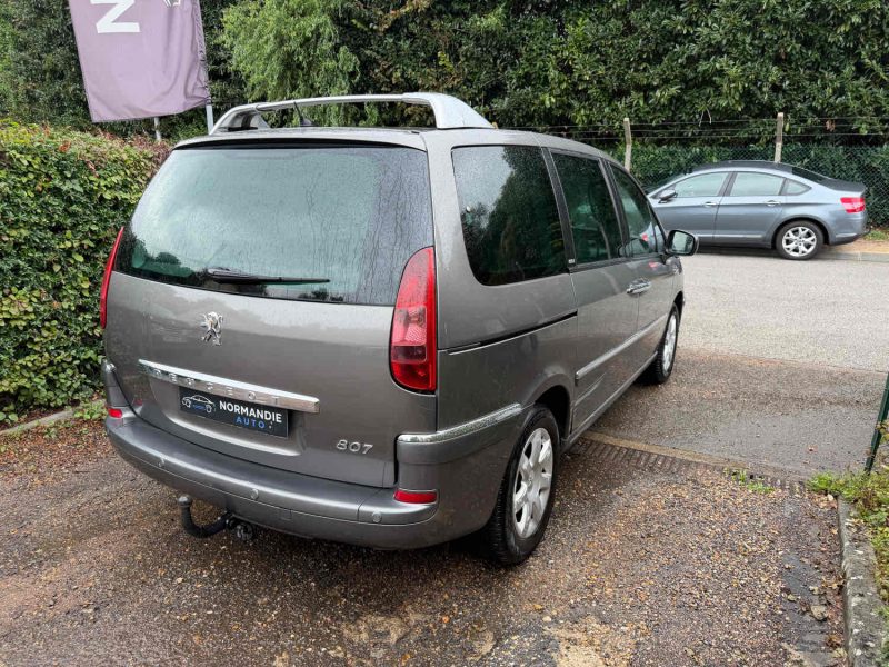 Peugeot 807 2.0 HDI 2011