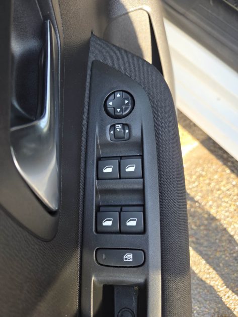 ✅PEUGEOT 208 1.2 BVM5 ACTIVE 75ch S&S PREMIERE MAIN✅