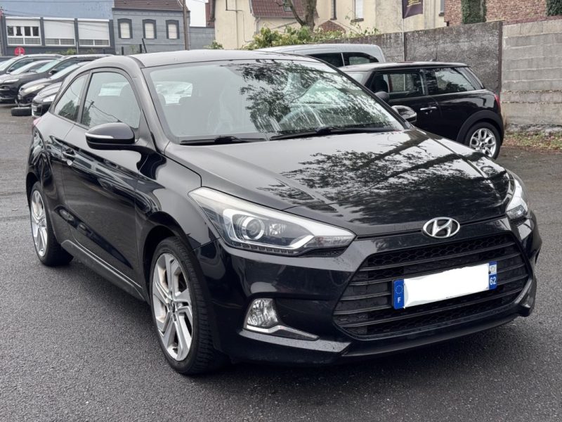 HYUNDAI I20 1.2 ESSENCE 84CV PREMIERE MAIN 