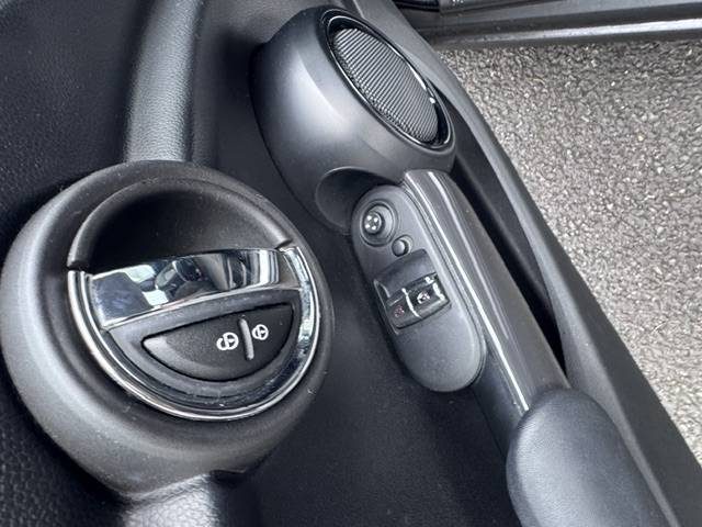 MINI ONE D  1.5D 95CV DIN ET 5 CV FISCAUX  2017