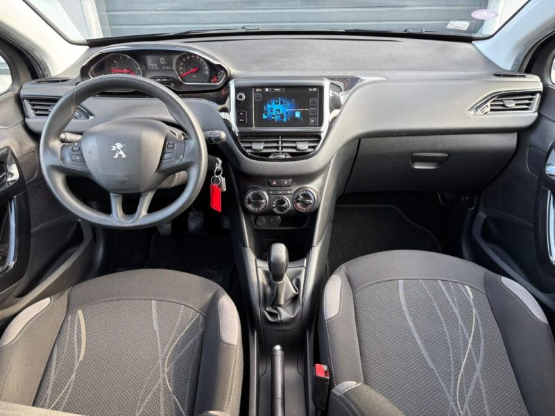 PEUGEOT 208 I 1.2 PURETECH 2015