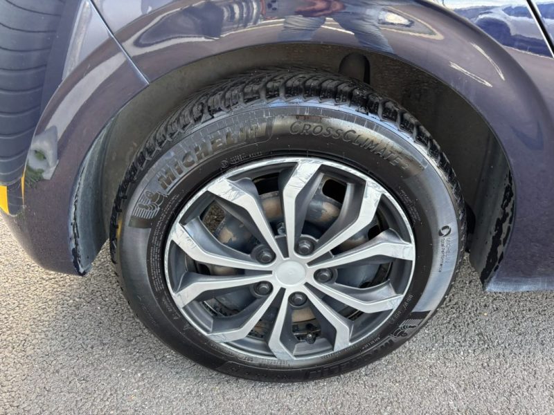 PEUGEOT 208 I 1.2 PURETECH 2015