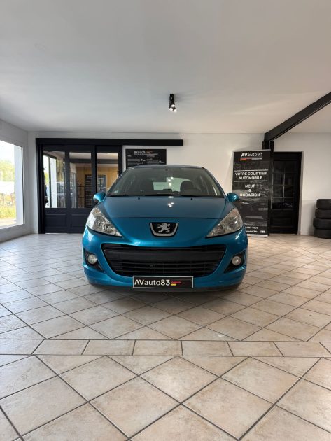 PEUGEOT 207 1.4 HDI 68ch - DISTRIBUTION NEUVE - RÉVISÉE - GARANTIE 3 MOIS