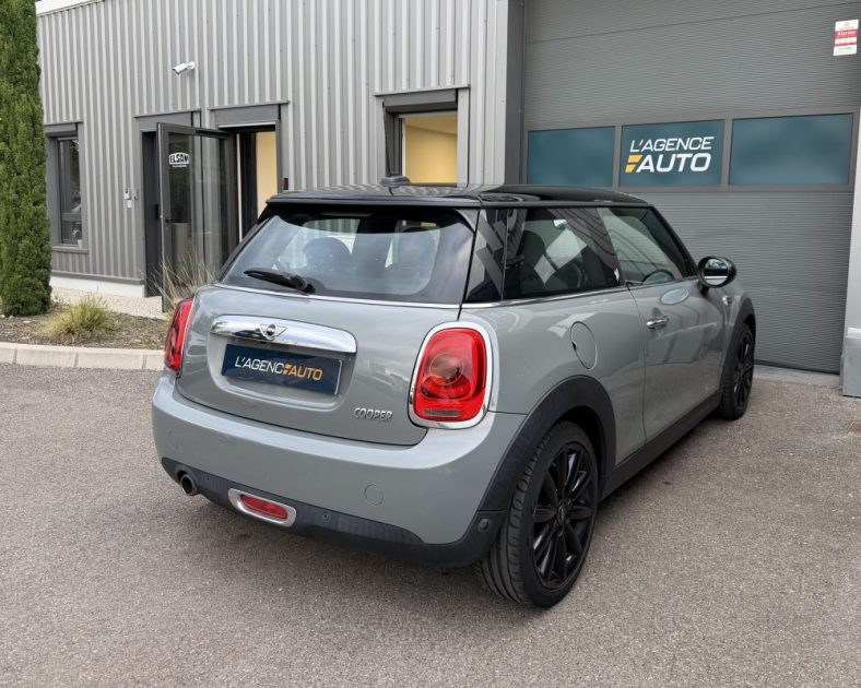 MINI Cooper 136 ch BVA7 – Finition BLACKFRIARS- Toit ouvrant - Caméra - ENTRETIEN COMPLET