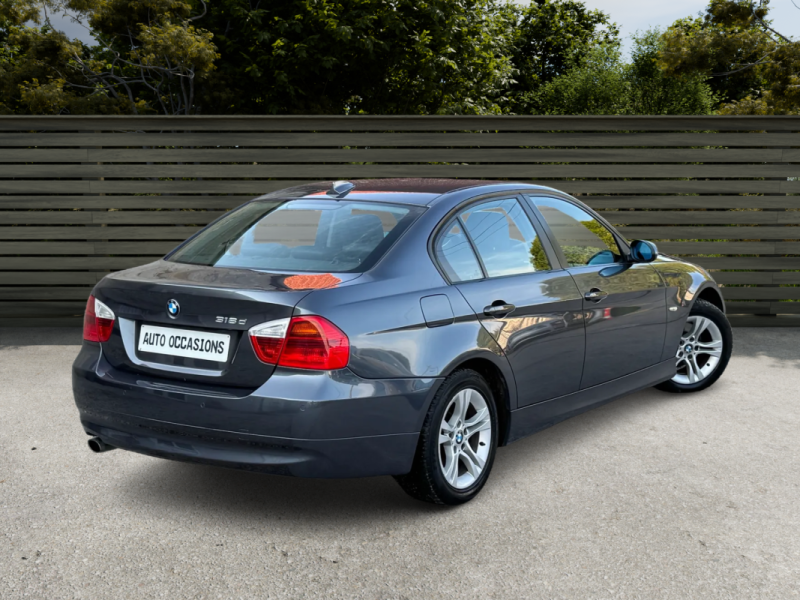 BMW 318 D 2.0D PACK LUXE FULL OPTIONS GPS/CLIM/CUIR 1er MAIN 