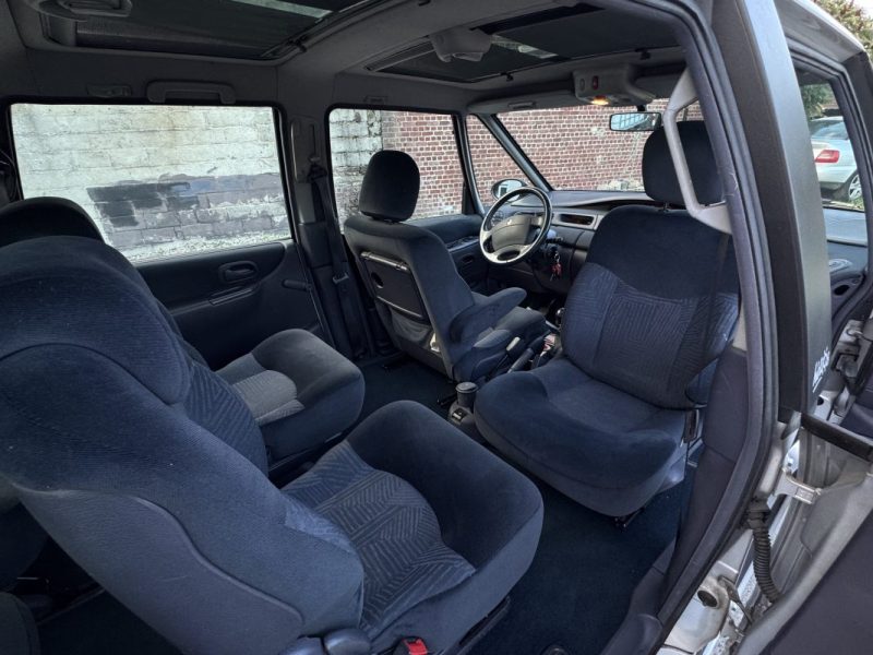 RENAULT ESPACE 1.9 DTI 98Ch PACK HÉLIOS 1er MAIN 77000Km