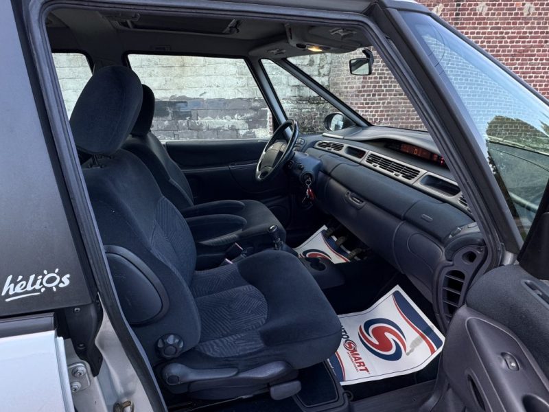 RENAULT ESPACE 1.9 DTI 98Ch PACK HÉLIOS 1er MAIN 77000Km