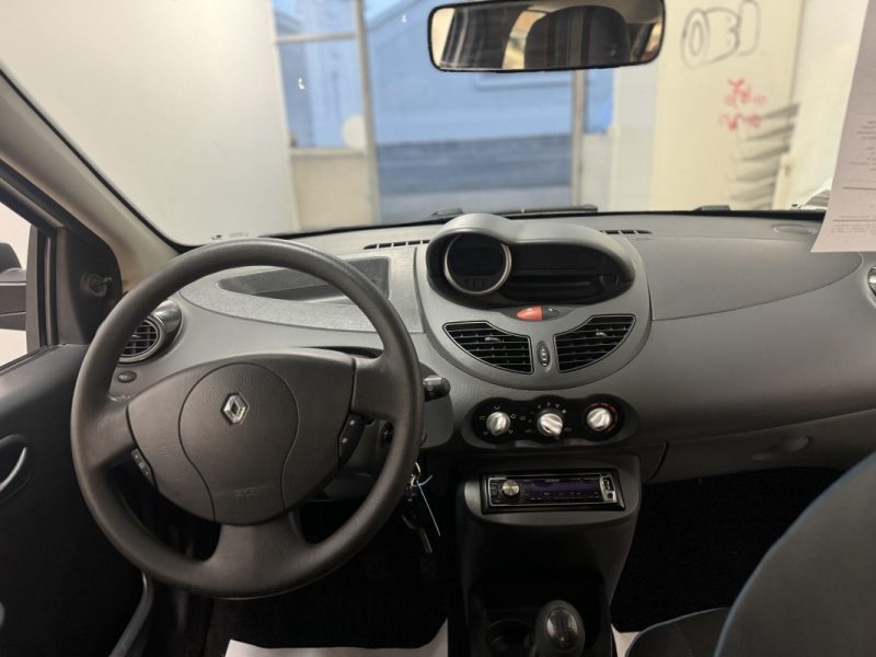 RENAULT TWINGO II 1.2 75 16V AUTHENTIQUE 2012
