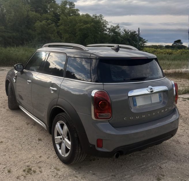 MINI COUNTRYMAN COOPER D 150 CHILI BA 2017