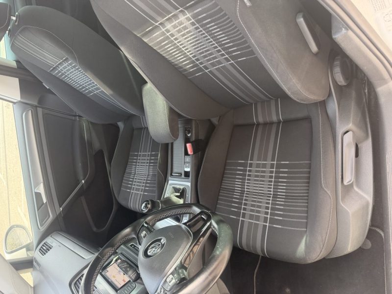 VOLKSWAGEN GOLF 1.6 TDI 105 LOUNGE 2015