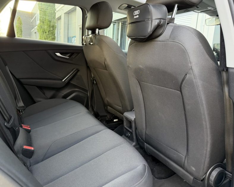AUDI Q2 35 TFSI 150CH - S LINE - Toit ouvrant - 1er main - Couleur exclusive - Garantie Audi
