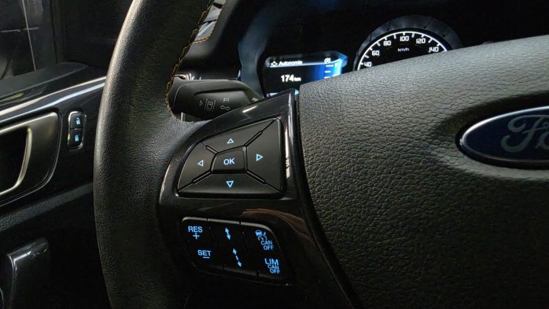 FORD RANGER 2.0 ECOBLUE 213 EN STOCK DOUBLE CABINE WILDTRAK 2021 PAS DE MALUS