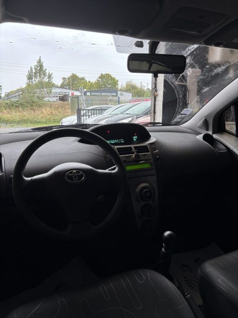 Toyota Yaris 1.4D 90ch REVISION COMPLETE