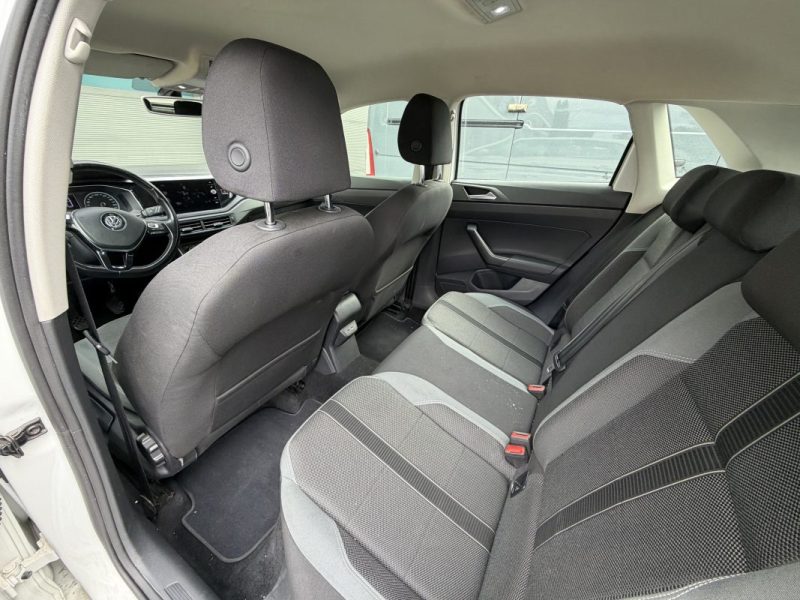 VOLKSWAGEN Polo R-Line 1.0 95ch - 2020 - RADAR DE RECUL - ENTRETIEN COMPLET