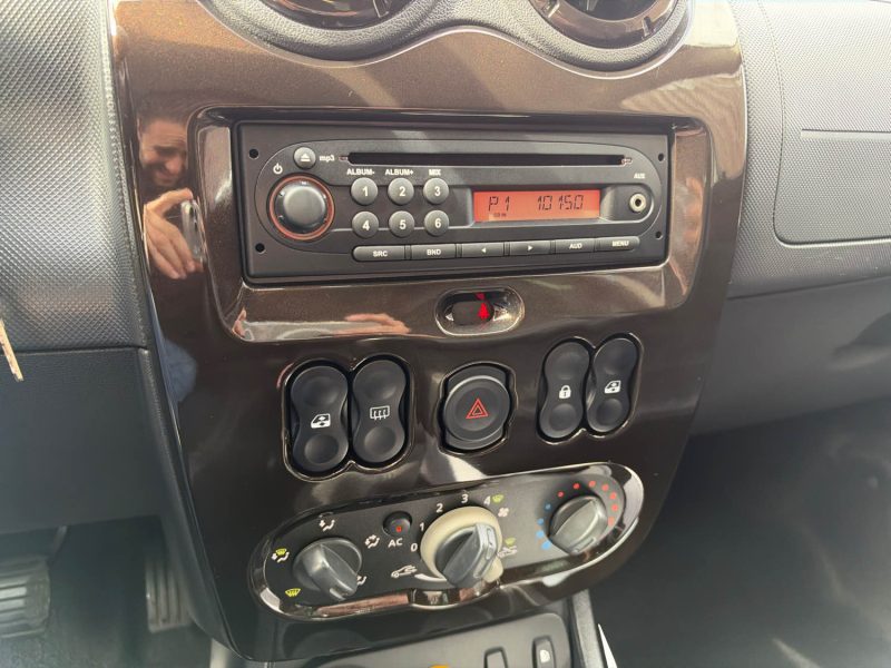 DACIA DUSTER 1.5 DCI 110 PRESTIGE 4X4 
