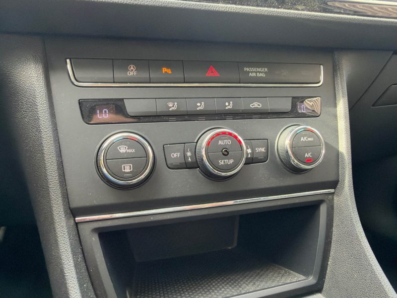 SEAT  LEON  1.2 TSI 105 STYLE 5P 