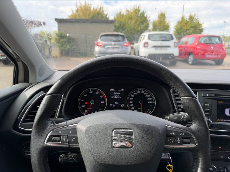 SEAT  LEON  1.2 TSI 105 STYLE 5P 