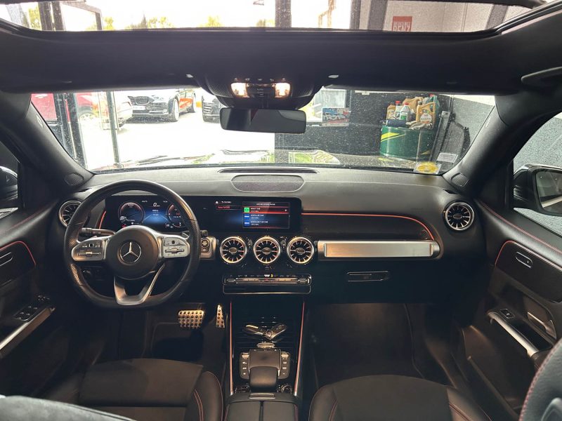MERCEDES BENZ GLB 200 AMG LINE 7 PLACES