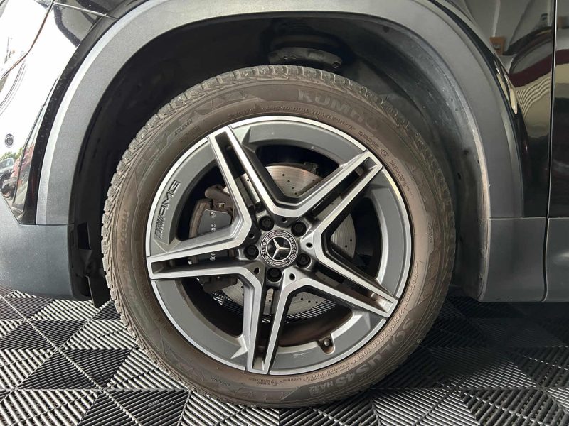MERCEDES BENZ GLB 200 AMG LINE 7 PLACES