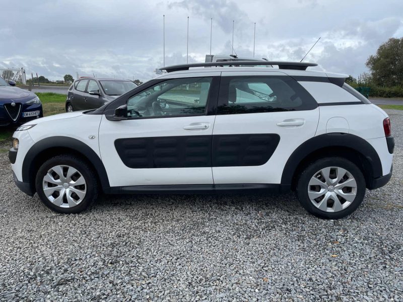 CITROEN C4 CACTUS 1.2 VTI 82CH FEEL 2015