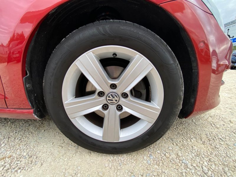 VOLKSWAGEN Golf VII - 1.2 TSI Comfortline 105ch essence