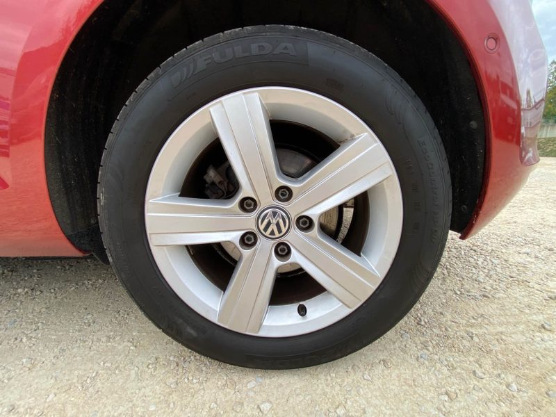 VOLKSWAGEN Golf VII - 1.2 TSI Comfortline 105ch essence