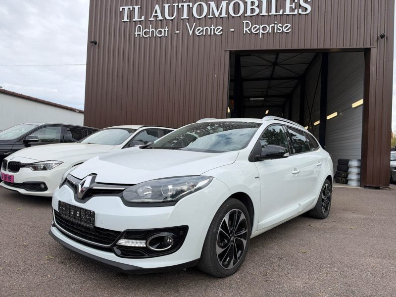 RENAULT  MEGANE 3 ESTATE 1.5 DCI 110 BOSE EDITION 