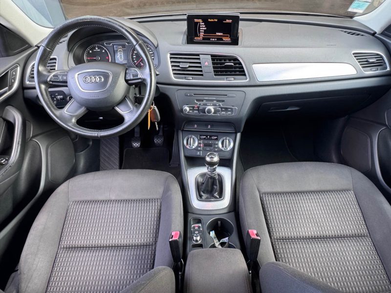 AUDI Q3 2.0 TDI 140 AMBIENTE 2012