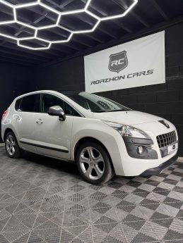 PEUGEOT 3008 1.6 HDI 115 FELINE BMP6 2013
