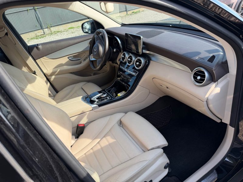 MERCEDES GLC 220 D 4 MATIC 2016