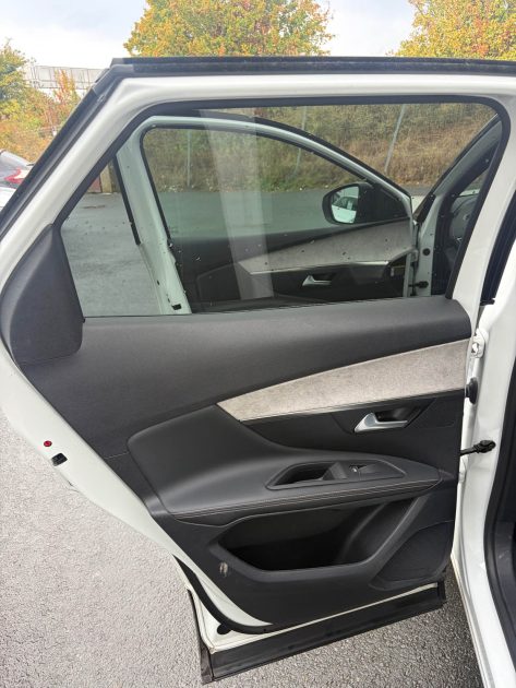 PEUGEOT 3008 1.5 BLUE HDI 130ch GT EAT8 PH2