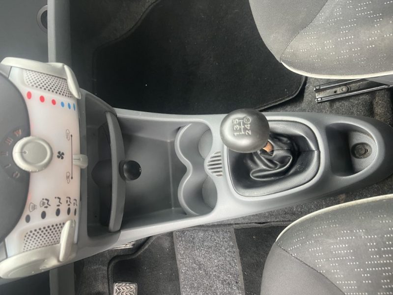 PEUGEOT 107 1.4 HDI 2009