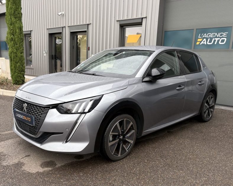 Peugeot e-208 GT 100% Électrique 2020 — Entretien COMPLET - Batterie GARANTIE - Pneus avant neuf