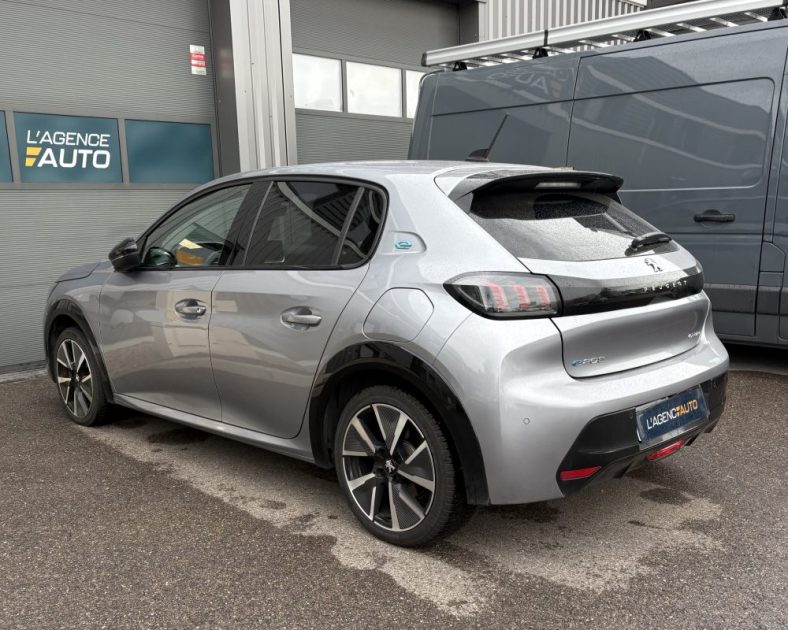 Peugeot e-208 GT 100% Électrique 2020 — Entretien COMPLET - Batterie GARANTIE - Pneus avant neuf