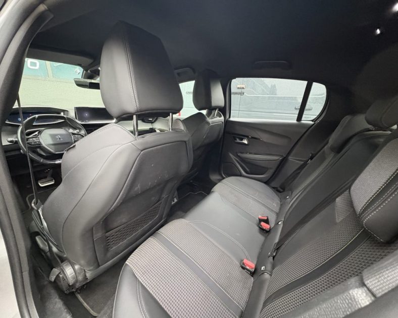 Peugeot e-208 GT 100% Électrique 2020 — Entretien COMPLET - Batterie GARANTIE - Pneus avant neuf