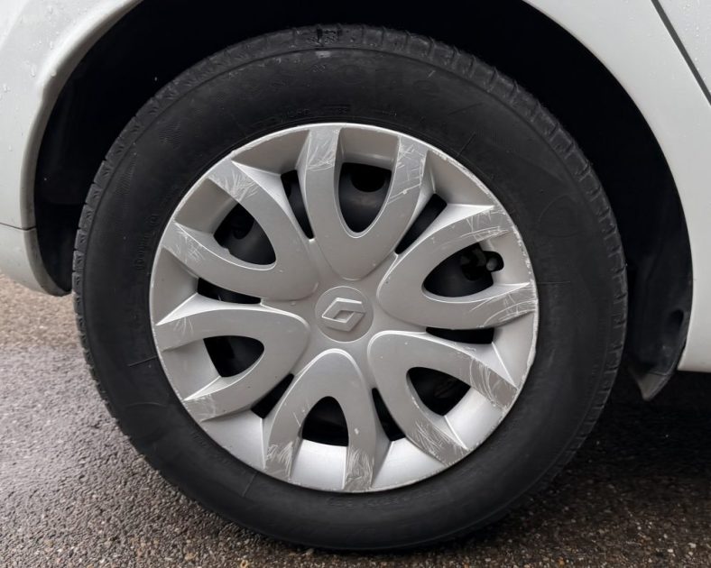 RENAULT CLIO IV 1.5 DCI 90ch - Entretien à jour - Climatisation - GARANTIE 6 mois 2019