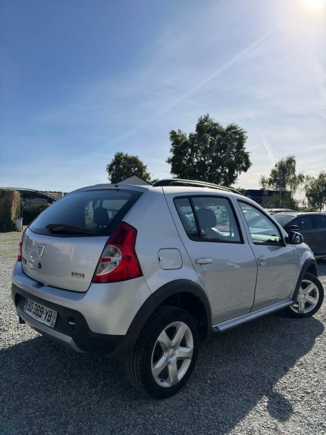 DACIA SANDERO 1.5 DCI 70 CH 5 CH 