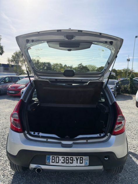 DACIA SANDERO 1.5 DCI 70 CH 5 CH 