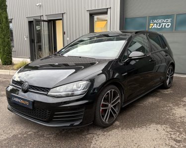 Volkswagen Golf VII 2.0 GTD 184ch 2016 — DISTRIBUTION NEUVE - 2 pneus neufs 