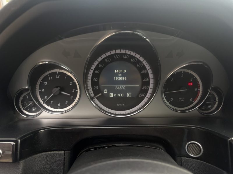 MERCEDES CLASSE E 2.0 E 220 CDI Avantgarde / Full options