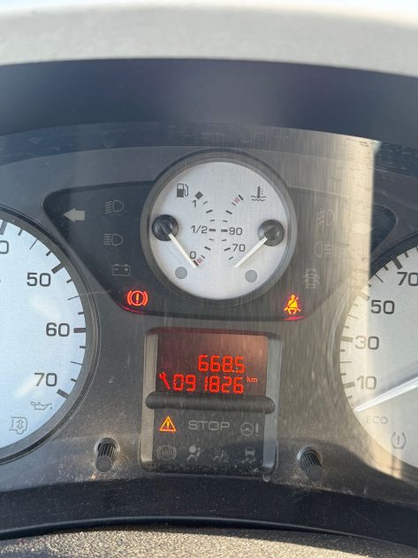 CITROEN BERLINGO 1.6I 98CV 2014 5 places 