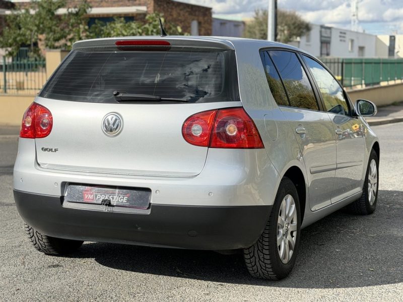 Golf 5 1,6L 102 CV Boite Auto / Paiement 4X ou 10X Possible