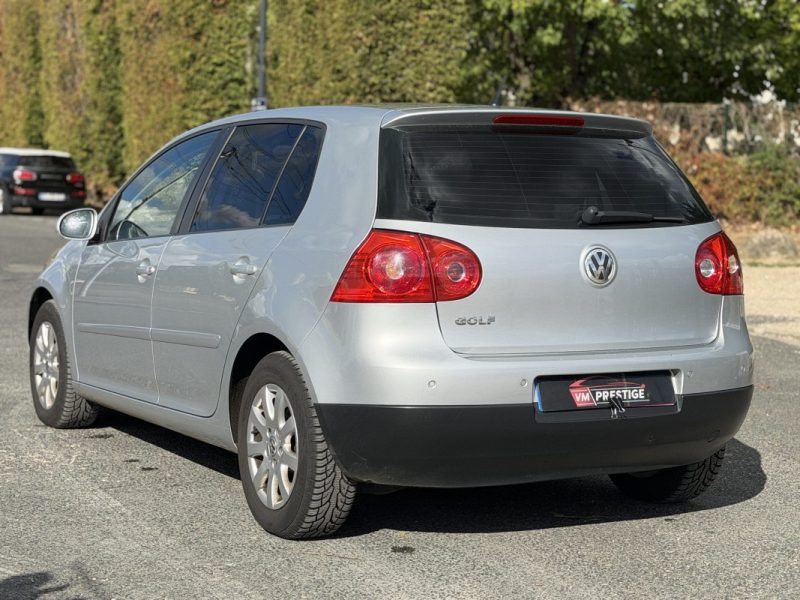 Golf 5 1,6L 102 CV Boite Auto / Paiement 4X ou 10X Possible