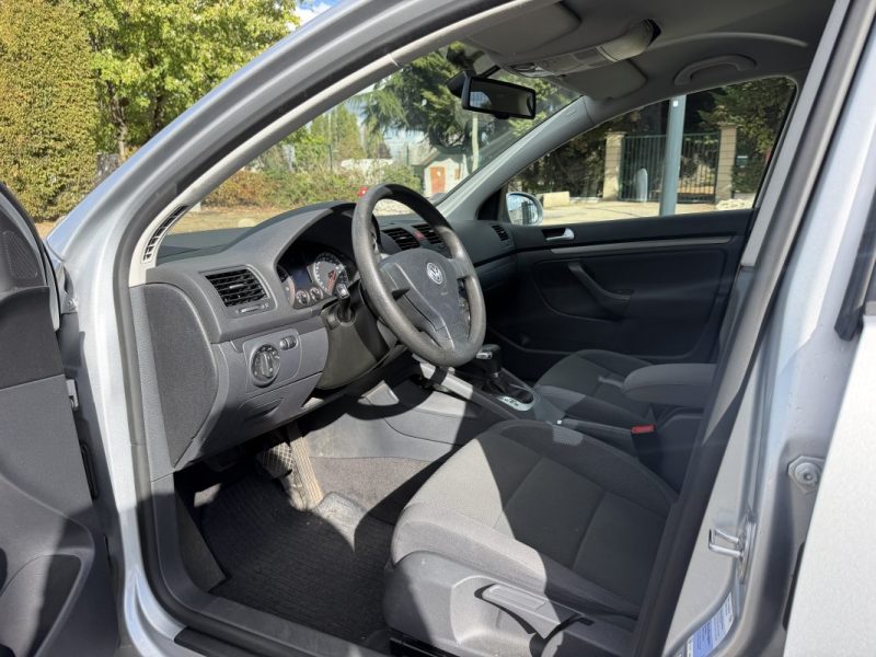 Golf 5 1,6L 102 CV Boite Auto / Paiement 4X ou 10X Possible