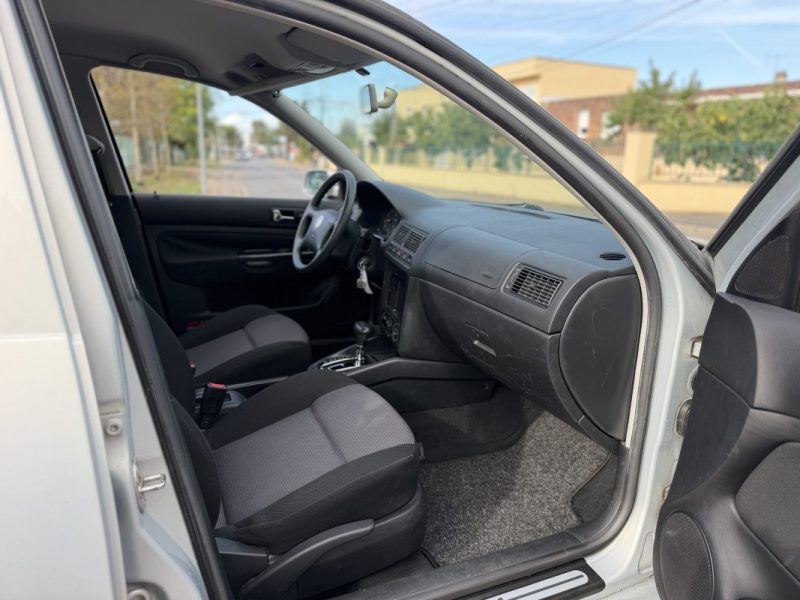 VOLKSWAGEN GOLF 4 2L 115 CV  / Paiement 4X ou 10X Possible