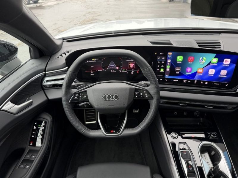 AUDI A6 AVANT 40 TDI S-LINE 204CH 