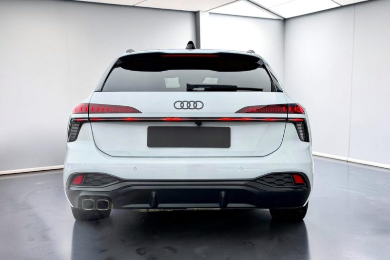 AUDI A6 AVANT 40 TDI S-LINE 204CH 