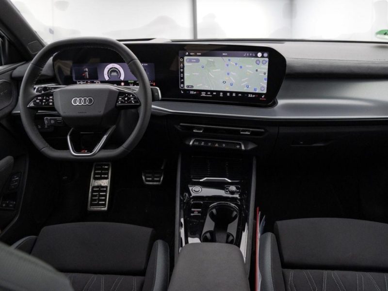 AUDI Q3 SPORTBACK E-HYBRID 272 CH S-LINE 